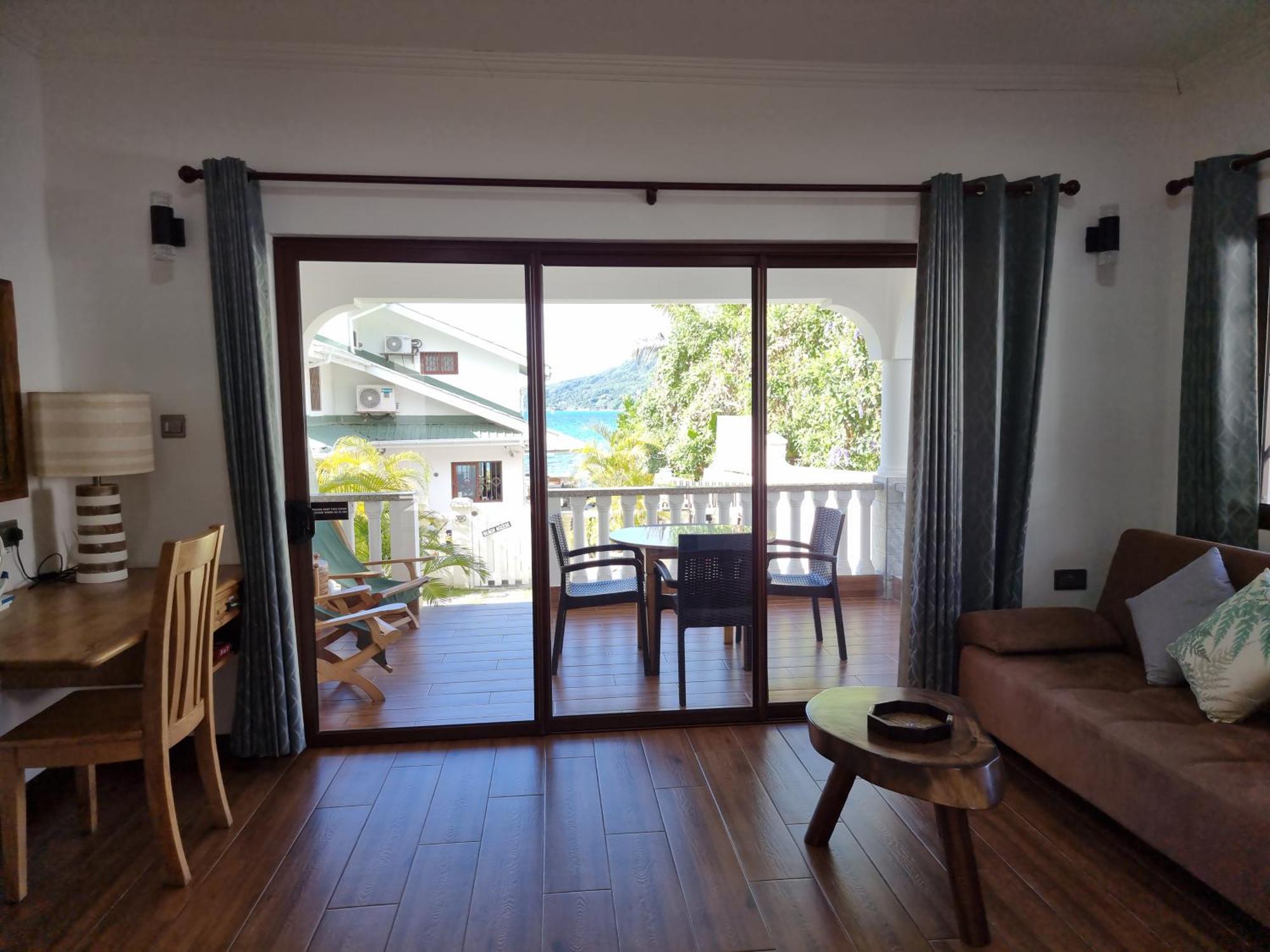 Drake Seaside Studio Apartments Bel Ombre Pokoj fotografie