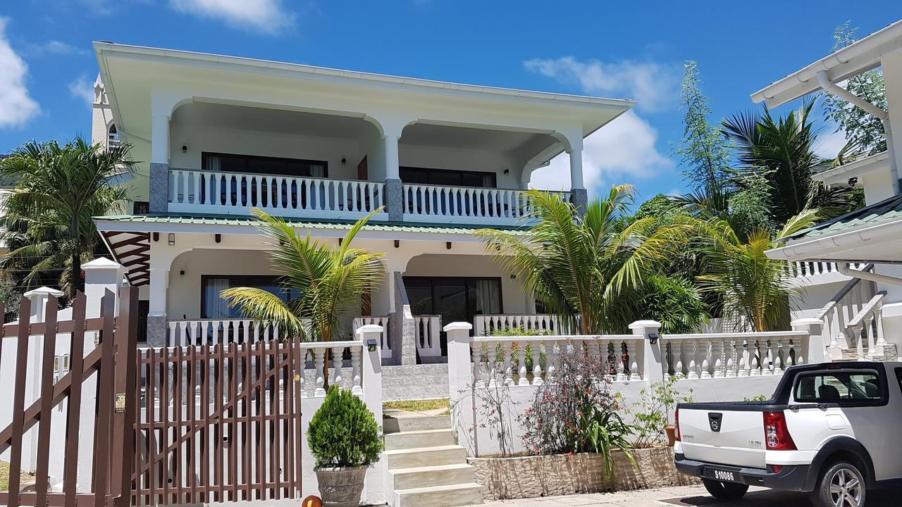 Drake Seaside Studio Apartments Bel Ombre Exteriér fotografie